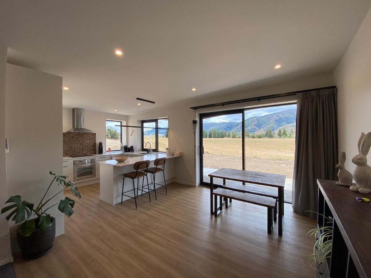 Relax In Rural Wanaka Villa Queensberry Eksteriør bilde